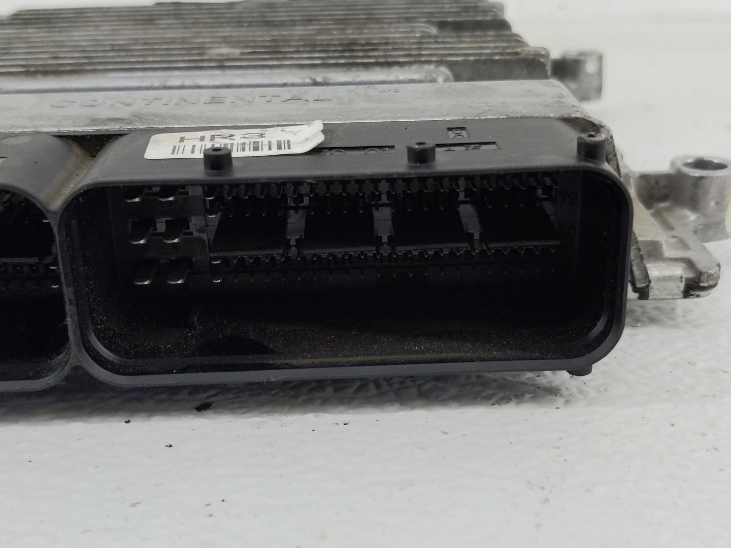 2013 Hyundai Tucson PCM Engine Control Computer ECU ECM PCU OEM P/N:39106-2G813 39136-2G813 Fits OEM Used Auto Parts - Oemus