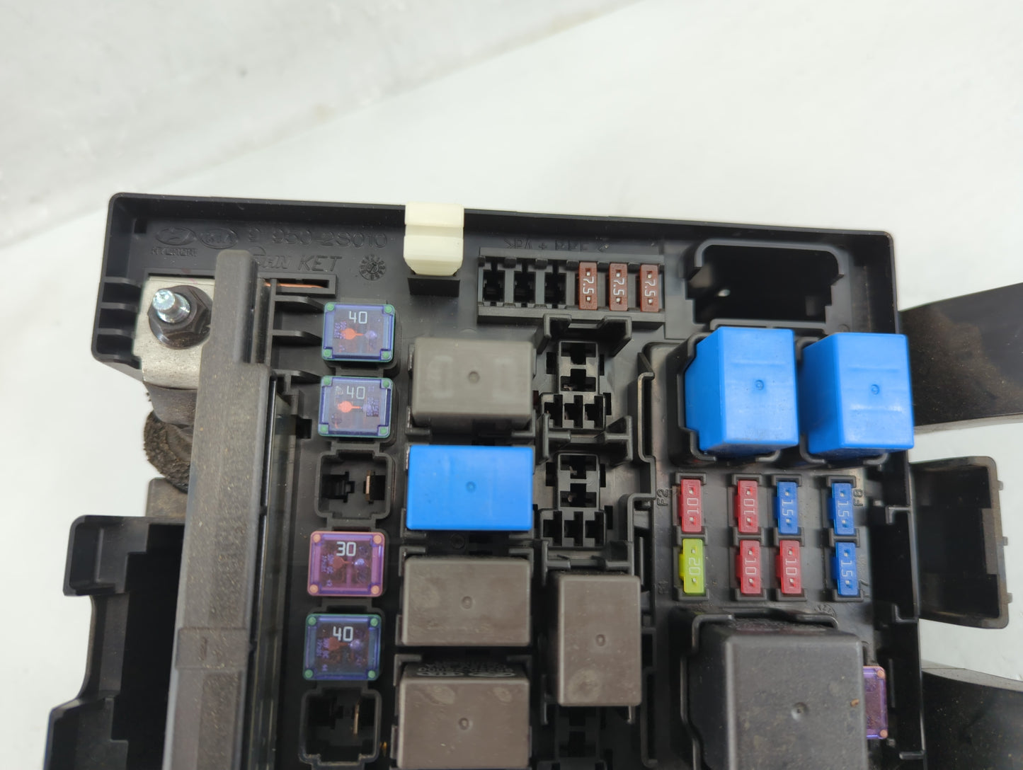 2011-2013 Hyundai Tucson Fusebox Fuse Box Panel Relay Module P/N:91941-2S020 Fits Fits 2011 2012 2013 OEM Used Auto Parts - 