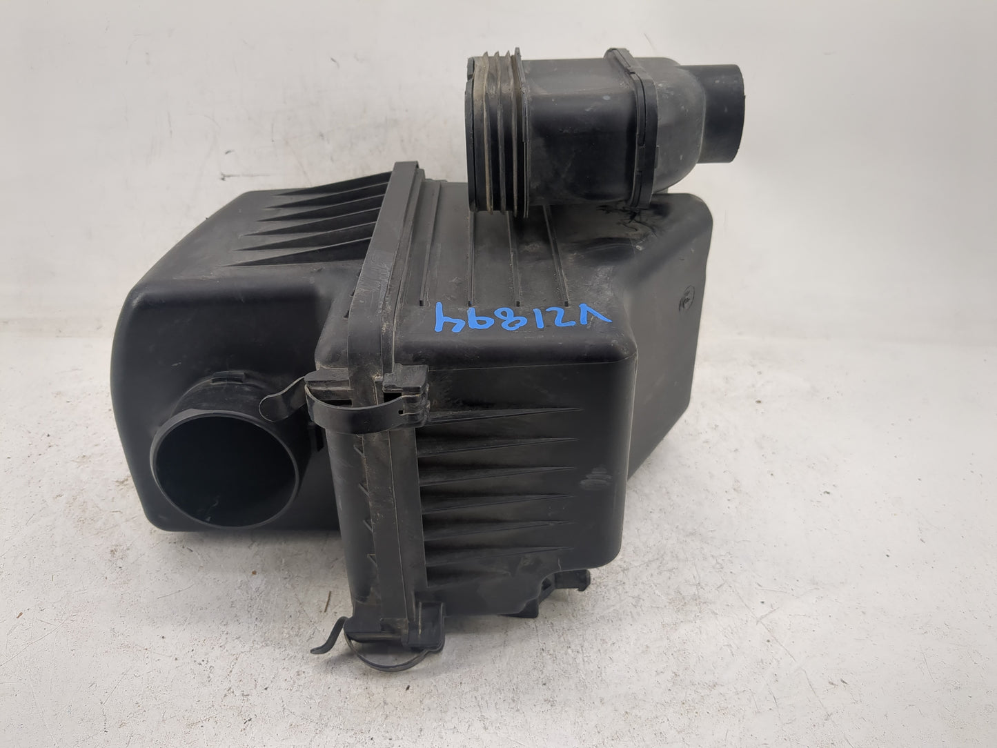 2010-2015 Hyundai Tucson Air Cleaner Intake-duct Hose Tube - Oemusedautoparts1.com