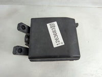 2011-2013 Hyundai Tucson Fusebox Fuse Box Panel Relay Module P/N:91402 2S054 Fits Fits 2011 2012 2013 OEM Used Auto Parts - 