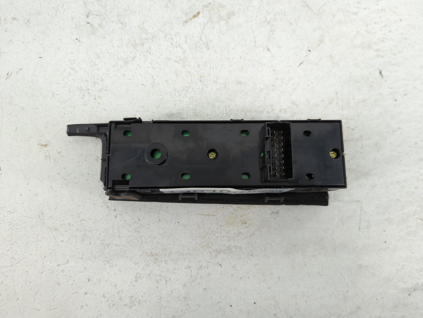 2010-2016 Hyundai Tucson Master Power Window Switch Replacement Driver Side Left P/N:93570-2S110MBS Fits OEM Used Auto Parts