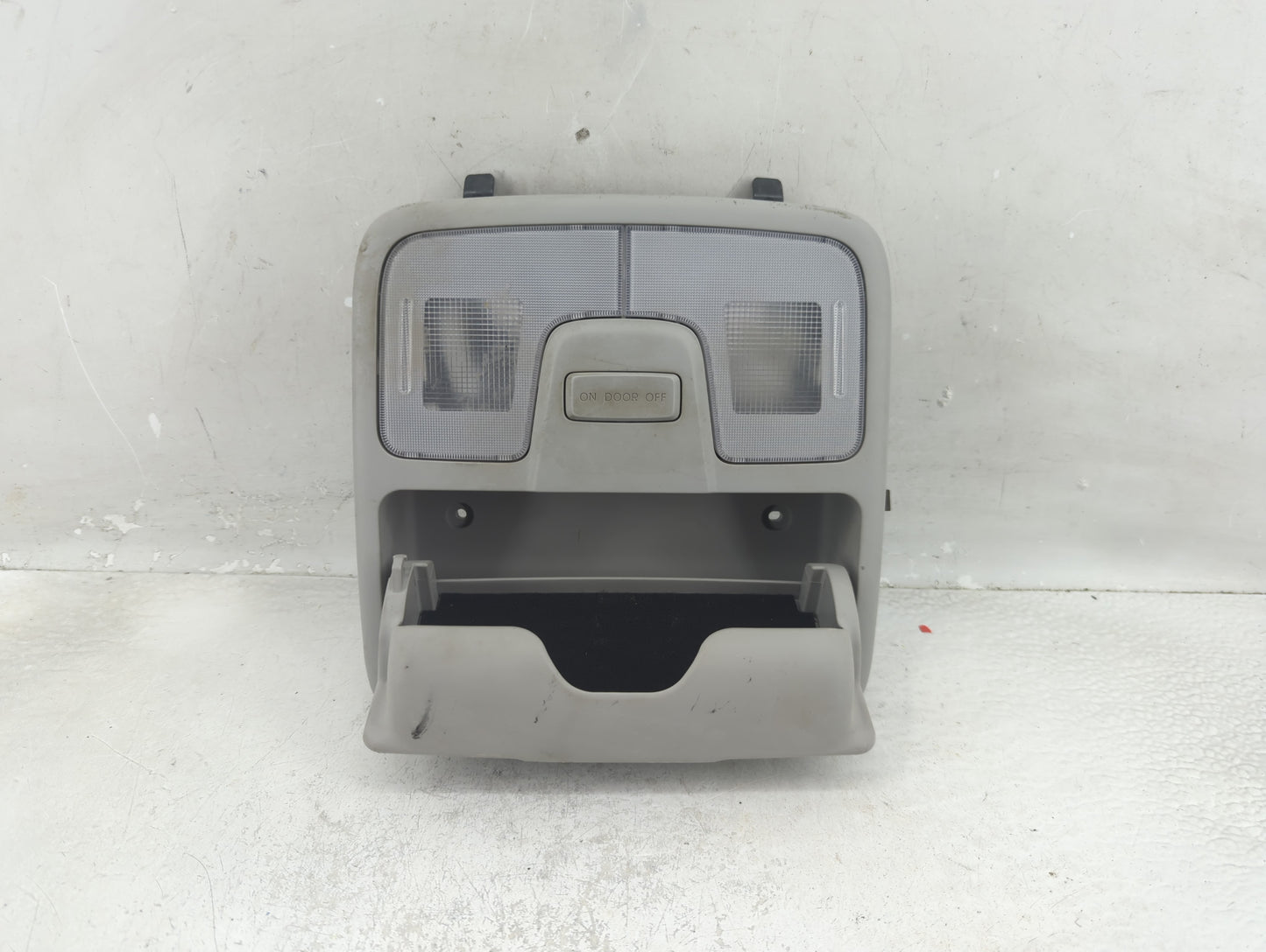 2010-2016 Hyundai Tucson Overhead Roof Console 1321777 - Oemusedautoparts1.com