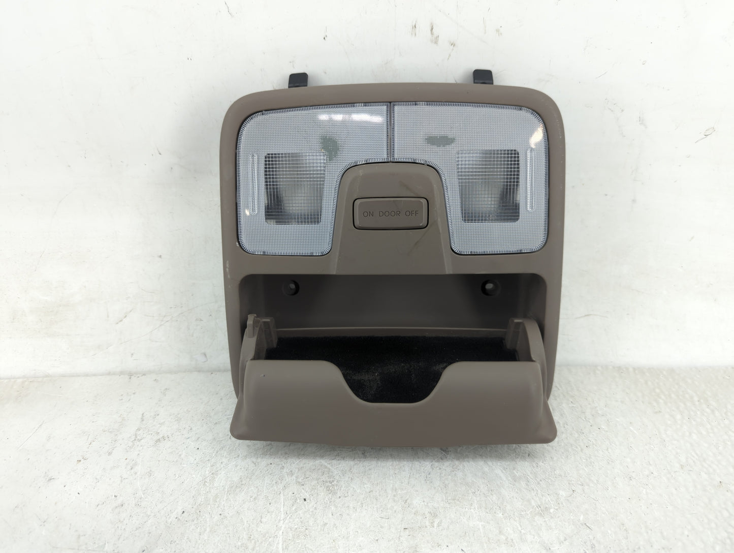 2010-2016 Hyundai Tucson Overhead Roof Console 1388856 - Oemusedautoparts1.com