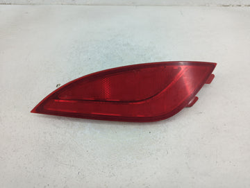 2010-2015 Hyundai Tucson Tail Light Assembly Passenger Right OEM P/N:92406-2S1 Fits Fits 2010 2011 2012 2013 2014 2015 OEM U