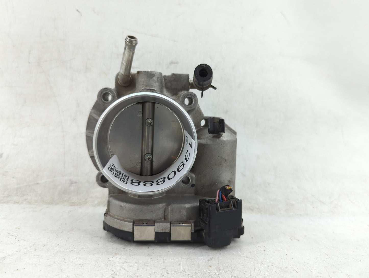 2010-2013 Hyundai Tucson Throttle Body P/N:35100-25400 Fits Fits 2006 2007 2008 2009 2010 2011 2012 2013 OEM Used Auto Parts
