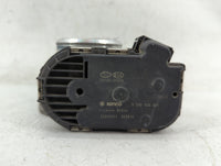 2010-2013 Hyundai Tucson Throttle Body P/N:35100-25400 Fits Fits 2006 2007 2008 2009 2010 2011 2012 2013 OEM Used Auto Parts