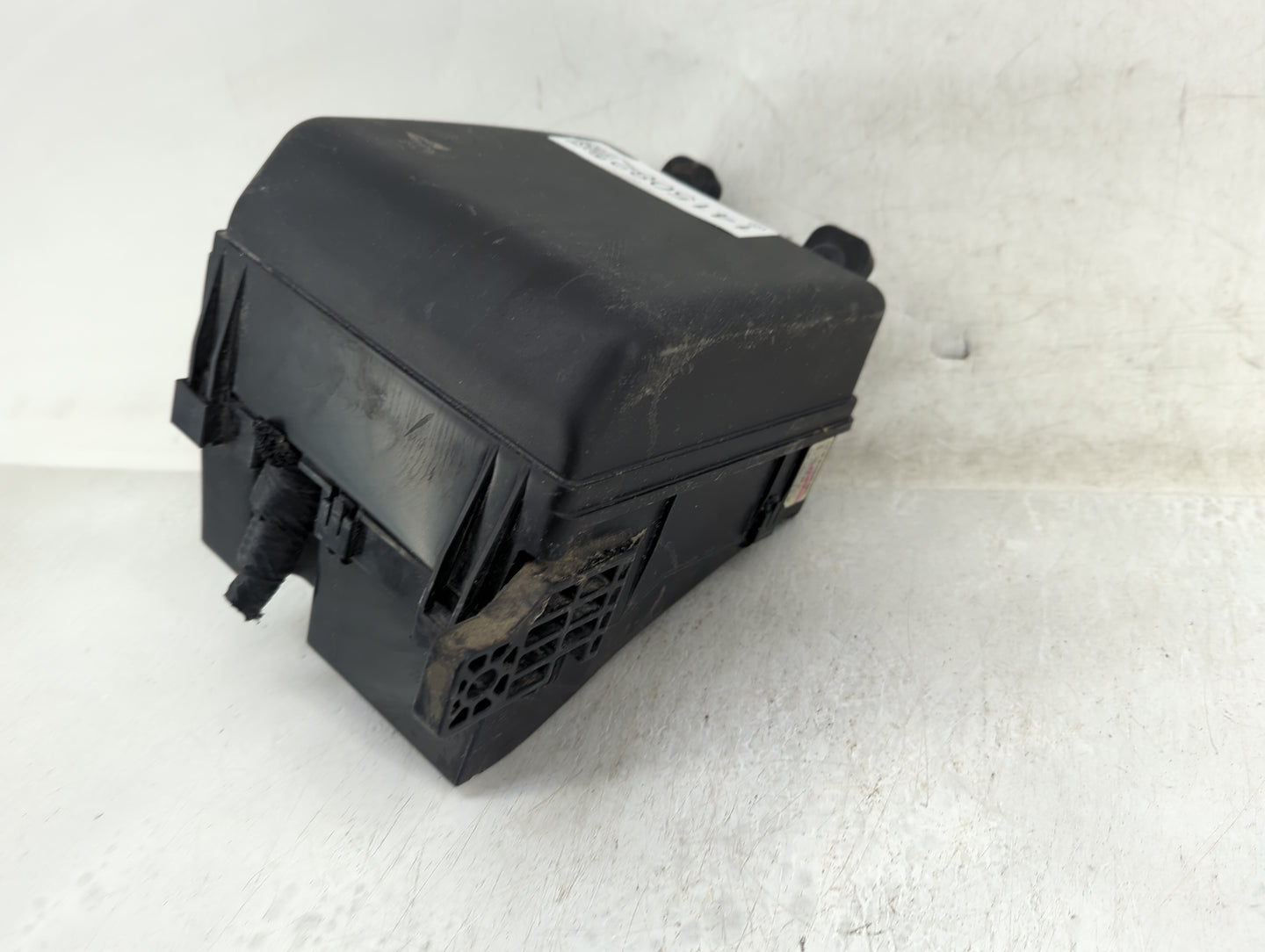 2011-2013 Hyundai Tucson Fusebox Fuse Box Panel Relay Module P/N:91401-2S154 Fits Fits 2011 2012 2013 OEM Used Auto Parts - 