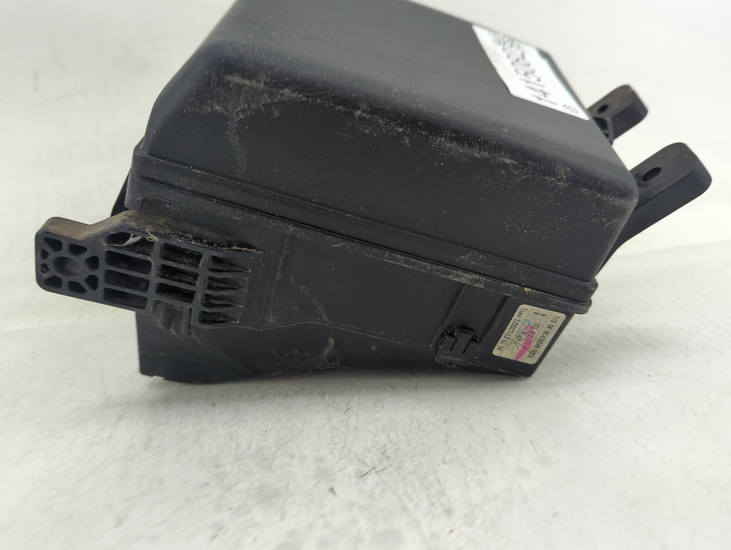 2011-2013 Hyundai Tucson Fusebox Fuse Box Panel Relay Module P/N:91401-2S154 Fits Fits 2011 2012 2013 OEM Used Auto Parts - 