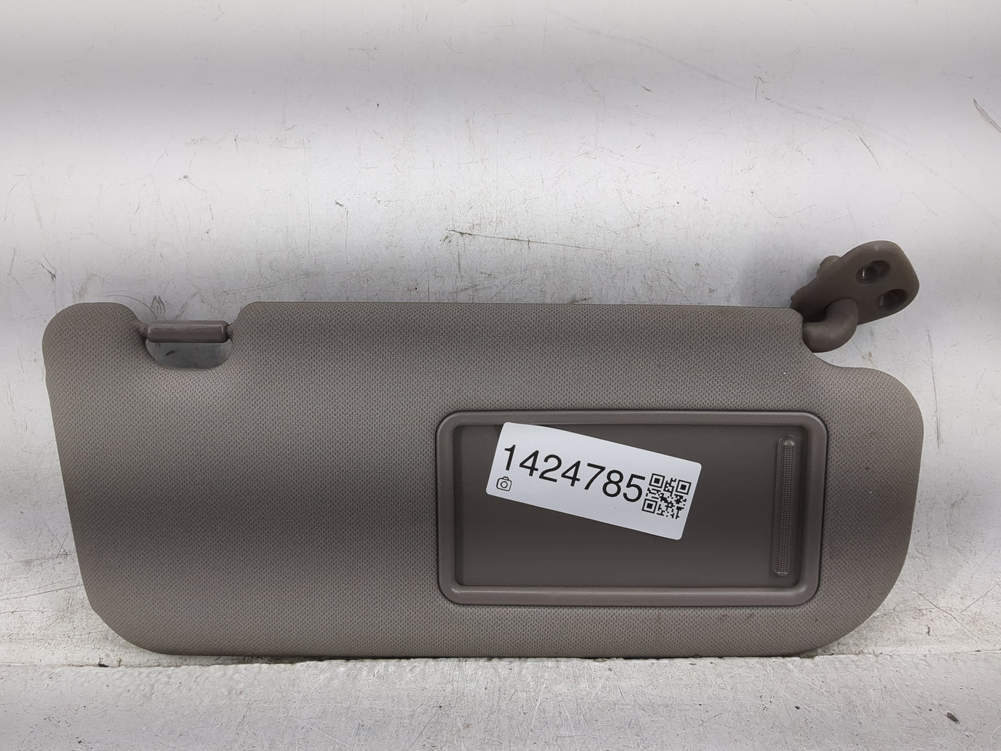 2010-2015 Hyundai Tucson Sun Visor Shade Replacement Driver Left Mirror Fits Fits 2010 2011 2012 2013 2014 2015 OEM Used Aut