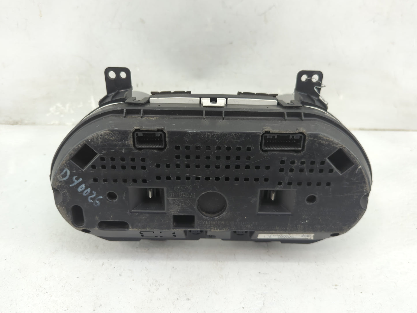 2010-2013 Hyundai Tucson Instrument Cluster Speedometer Gauges P/N:94001-2S575 11002-115100 Fits Fits 2010 2011 2012 2013 OE