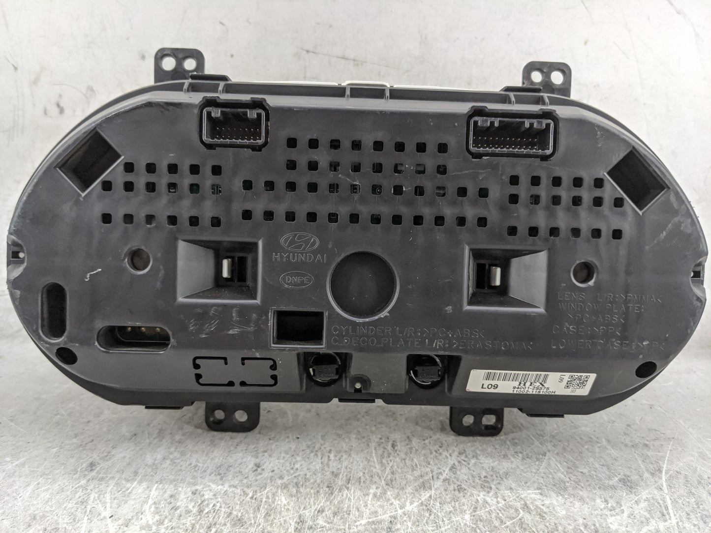2010-2013 Hyundai Tucson Instrument Cluster Speedometer Gauges P/N:94001-2S575 11002-118100H Miles: Fits Fits 2010 2011 2012