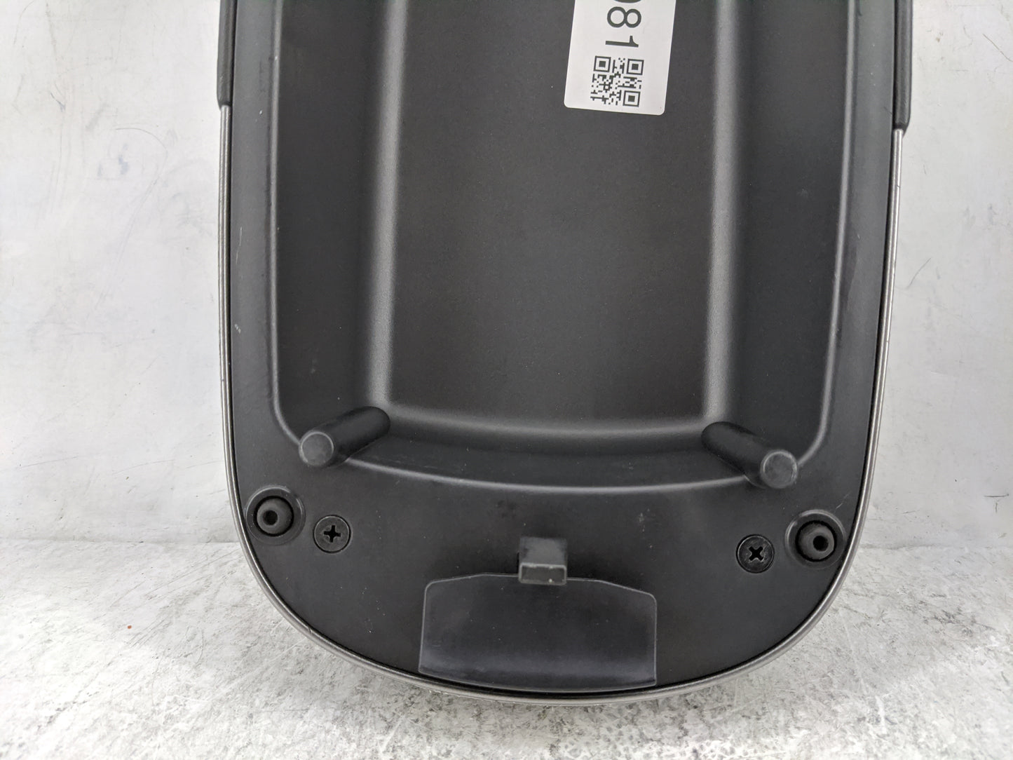 2013 Hyundai Tucson Center Console Armrest Cover Lid Fits OEM Used Auto Parts - Oemusedautoparts1.com