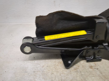 2013 Hyundai Tucson Spare Scissor Car Jack 1513304