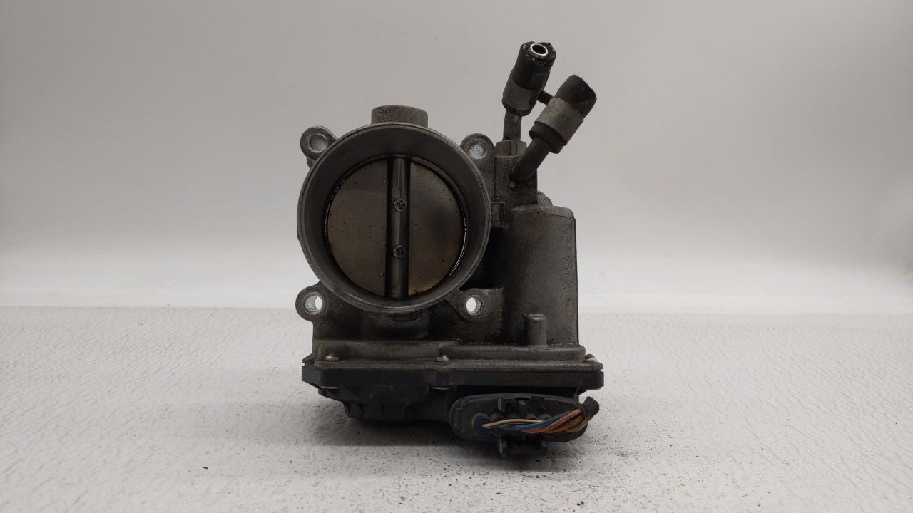 2014-2018 Hyundai Tucson Throttle Body P/N:35100-2E000 Fits Fits 2011 2012 2013 2014 2015 2016 2017 2018 2019 OEM Used Auto 