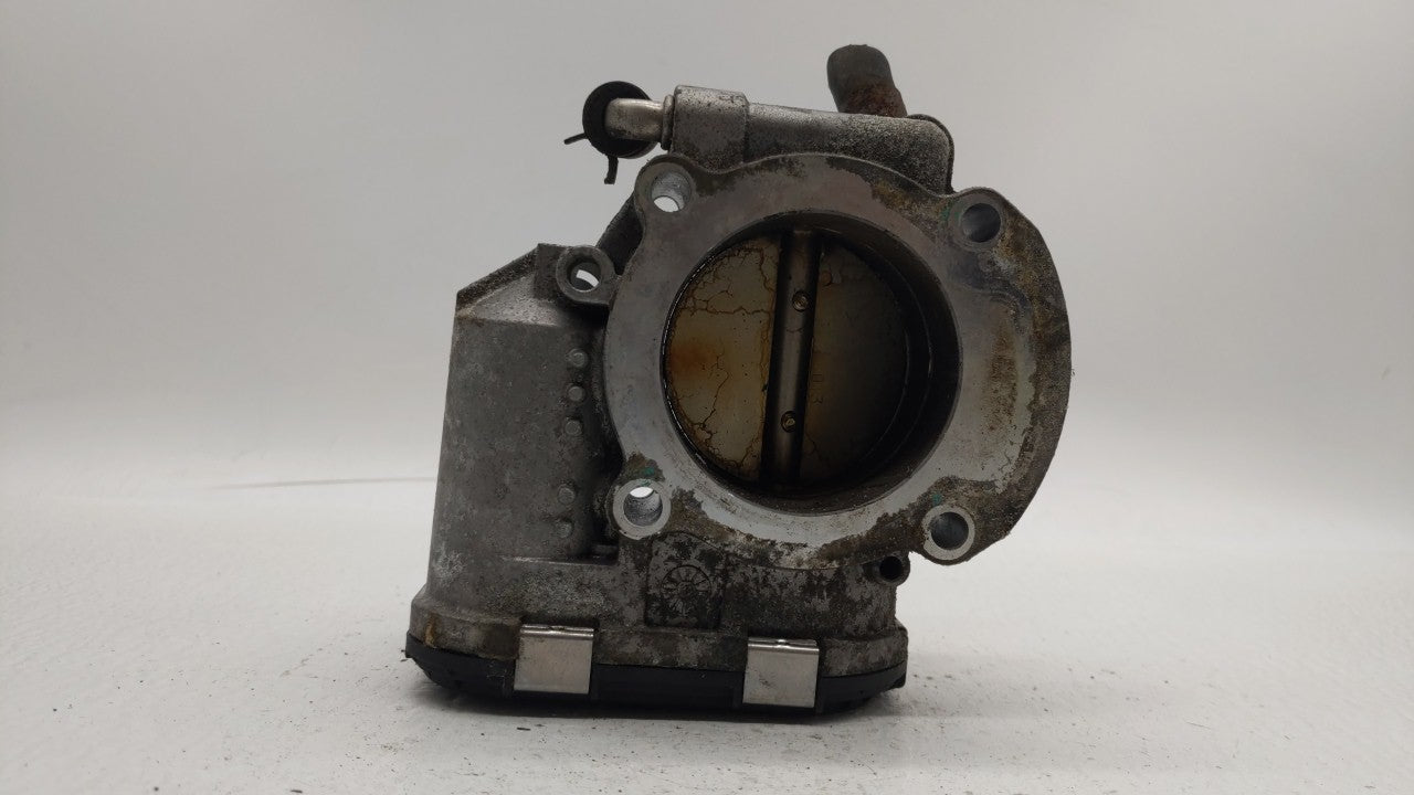 2010-2013 Hyundai Tucson Throttle Body P/N:35100-25400 35100-25200 Fits Fits 2006 2007 2008 2009 2010 2011 2012 2013 OEM Use