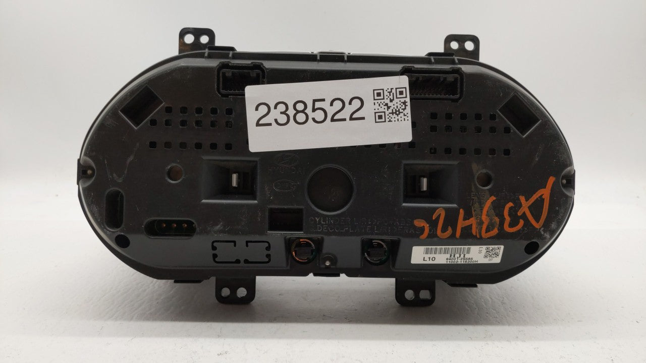 2010-2013 Hyundai Tucson Instrument Cluster Speedometer Gauges P/N:94001-2S580 94001-2S585 Fits Fits 2010 2011 2012 2013 OEM