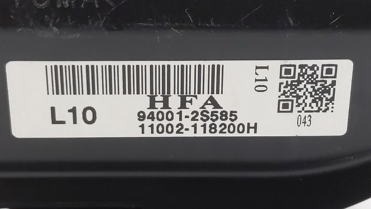 2010-2013 Hyundai Tucson Instrument Cluster Speedometer Gauges P/N:94001-2S580 94001-2S585 Fits Fits 2010 2011 2012 2013 OEM