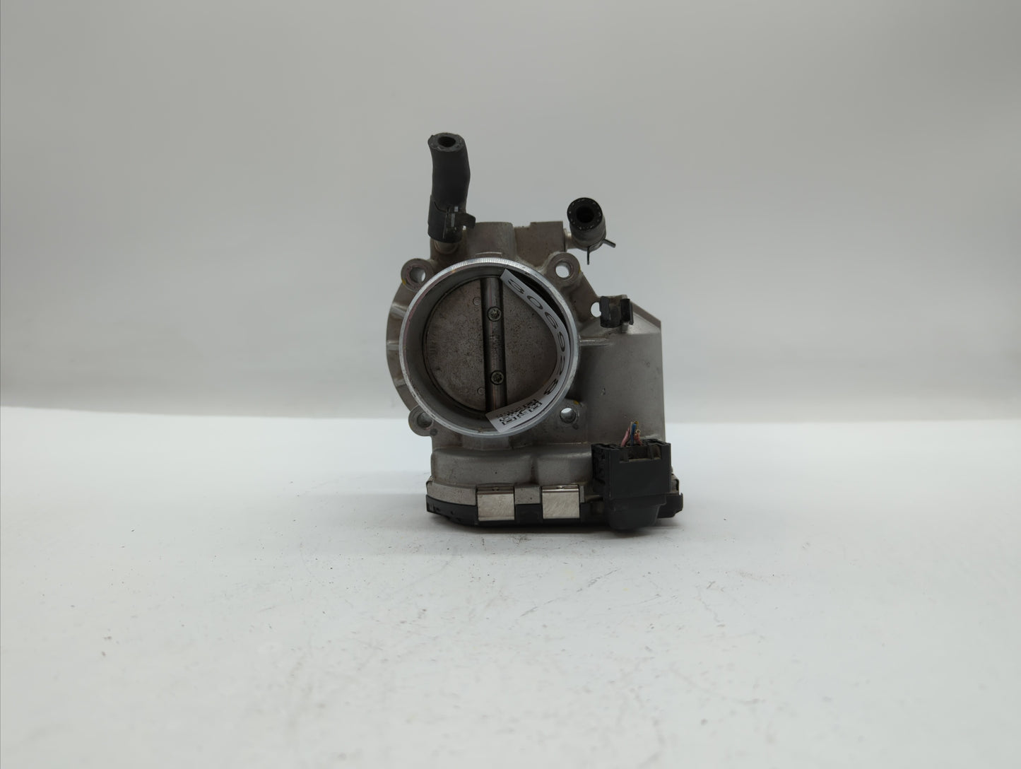 2010-2013 Hyundai Tucson Throttle Body P/N:35100-25400 35100-25200 Fits Fits 2006 2007 2008 2009 2010 2011 2012 2013 OEM Use
