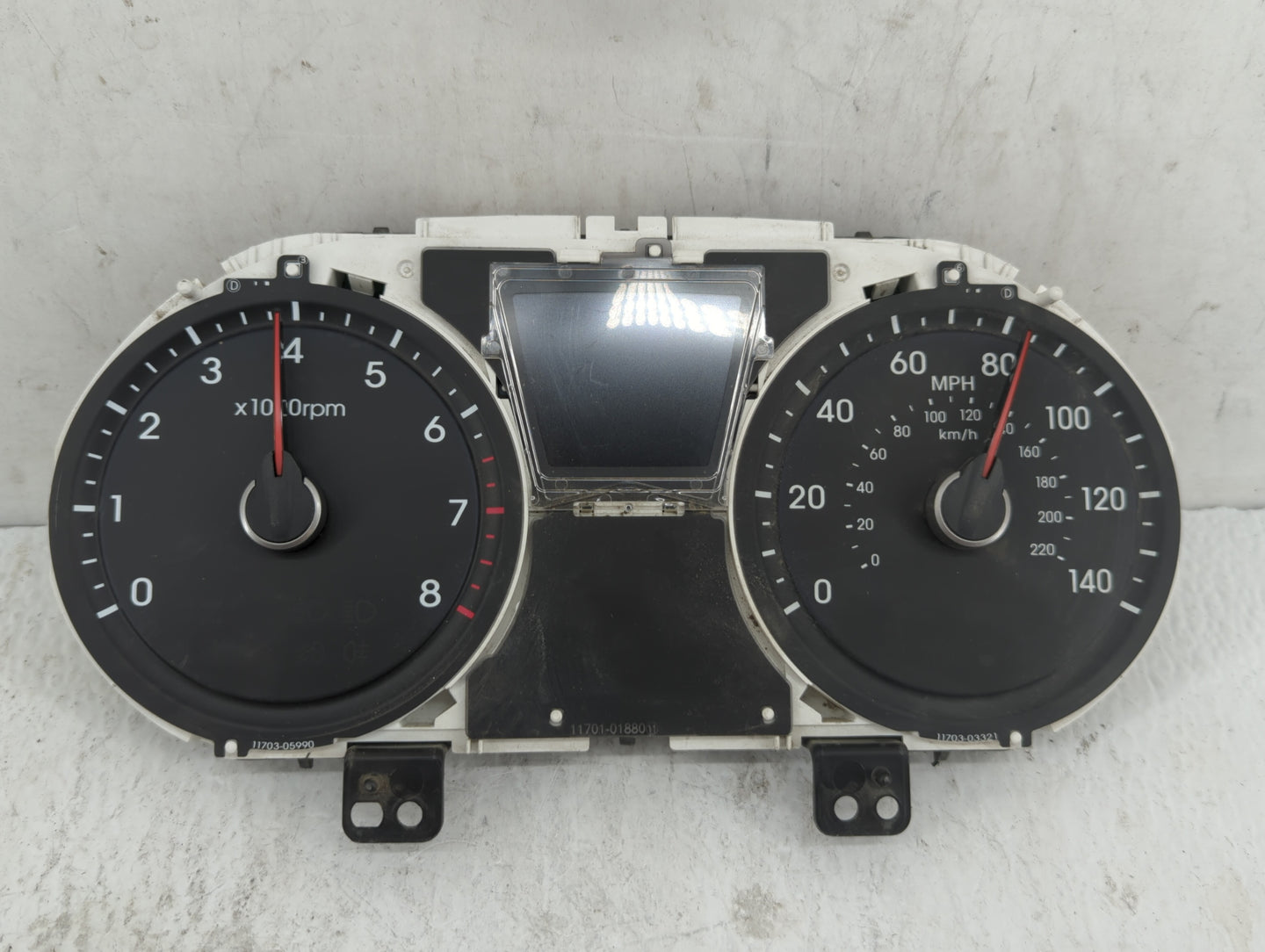 2010-2013 Hyundai Tucson Instrument Cluster Speedometer Gauges P/N:94001-2S580 94001-2S585 Fits Fits 2010 2011 2012 2013 OEM