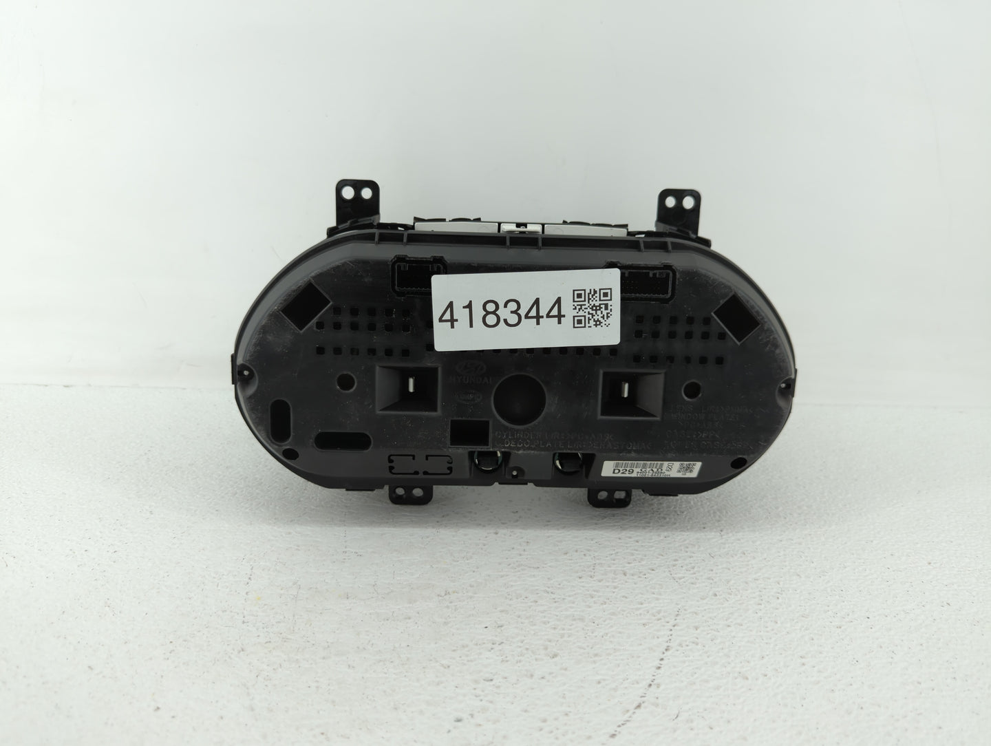2010-2013 Hyundai Tucson Instrument Cluster Speedometer Gauges P/N:94001-2S580 94001-2S585 Fits Fits 2010 2011 2012 2013 OEM