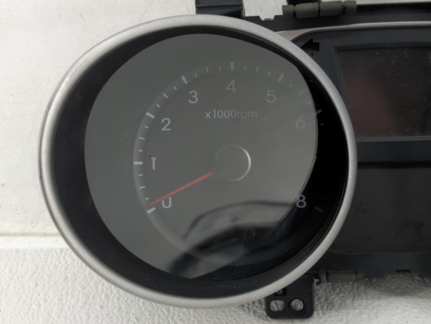 2010-2013 Hyundai Tucson Instrument Cluster Speedometer Gauges P/N:94001-2S585 Fits Fits 2010 2011 2012 2013 OEM Used Auto P