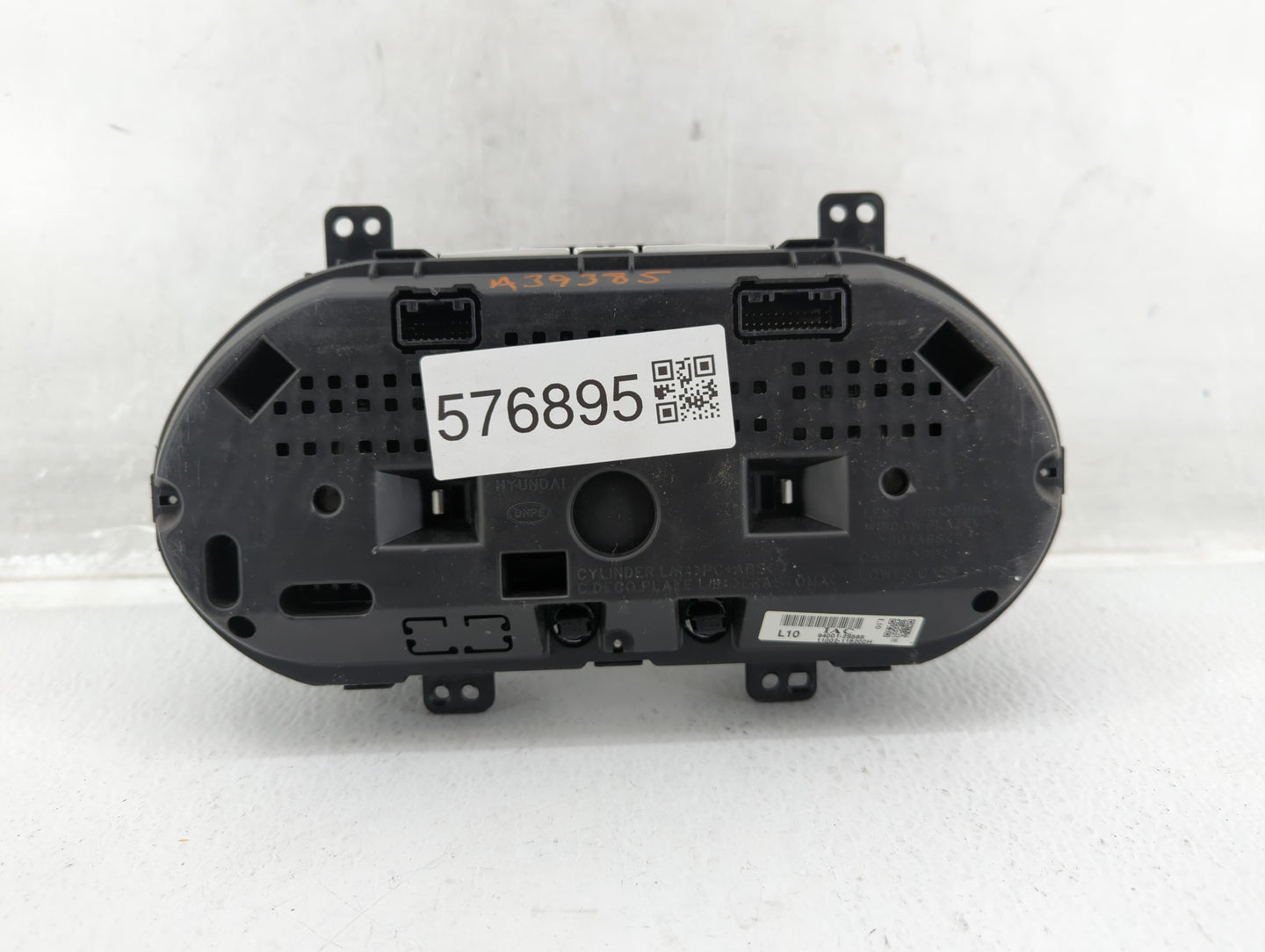 2010-2013 Hyundai Tucson Instrument Cluster Speedometer Gauges P/N:94001-2S585 Fits Fits 2010 2011 2012 2013 OEM Used Auto P