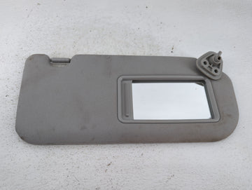 2010-2015 Hyundai Tucson Sun Visor Shade Replacement Passenger Right Mirror Fits Fits 2010 2011 2012 2013 2014 2015 OEM Used