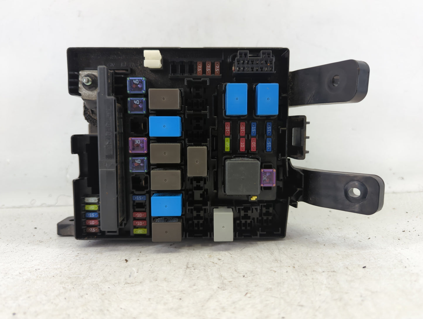 2010-2013 Hyundai Tucson Fusebox Fuse Box Panel Relay Module P/N:91402 2S093 Fits Fits 2010 2011 2012 2013 OEM Used Auto Par
