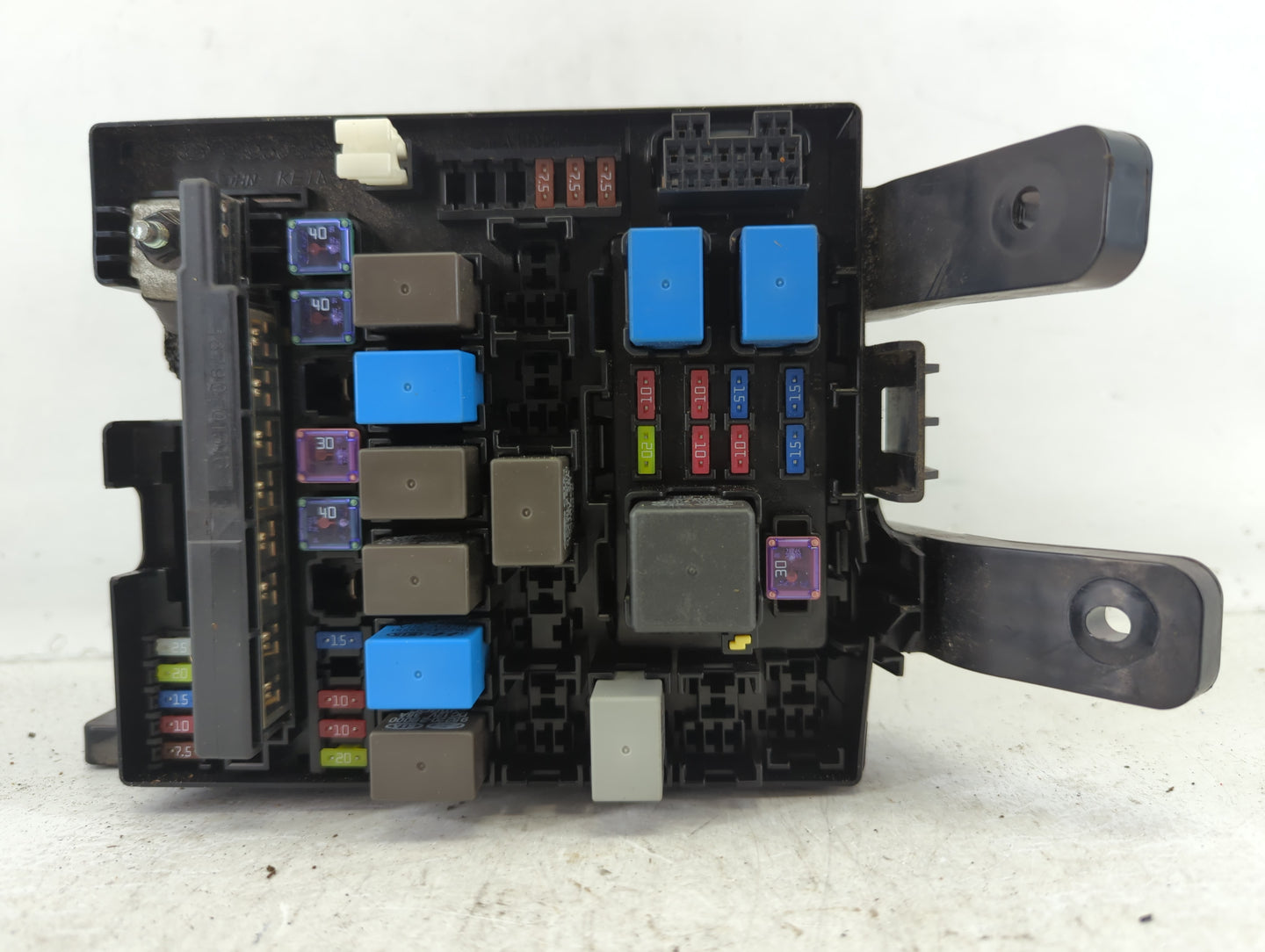 2010-2013 Hyundai Tucson Fusebox Fuse Box Panel Relay Module P/N:91402 2S093 Fits Fits 2010 2011 2012 2013 OEM Used Auto Par