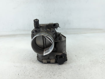 2010-2013 Hyundai Tucson Throttle Body P/N:35100-25400 Fits Fits 2006 2007 2008 2009 2010 2011 2012 2013 OEM Used Auto Parts