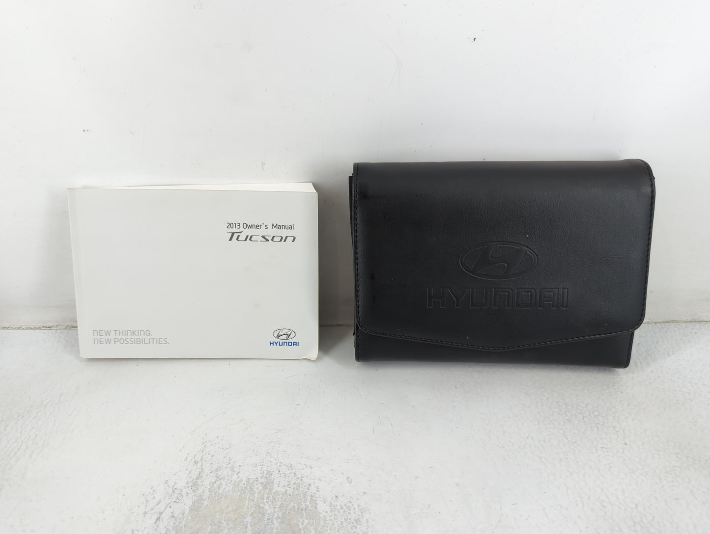 2013 Hyundai Tucson Owners Manual Book Guide P/N:A2S0-EU28C OEM Used Auto Parts - Oemusedautoparts1.com