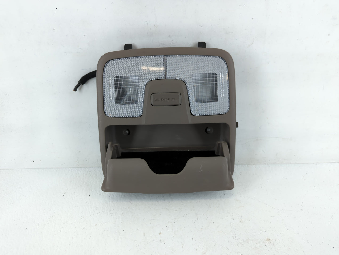 2010-2016 Hyundai Tucson Overhead Roof Console - Oemusedautoparts1.com