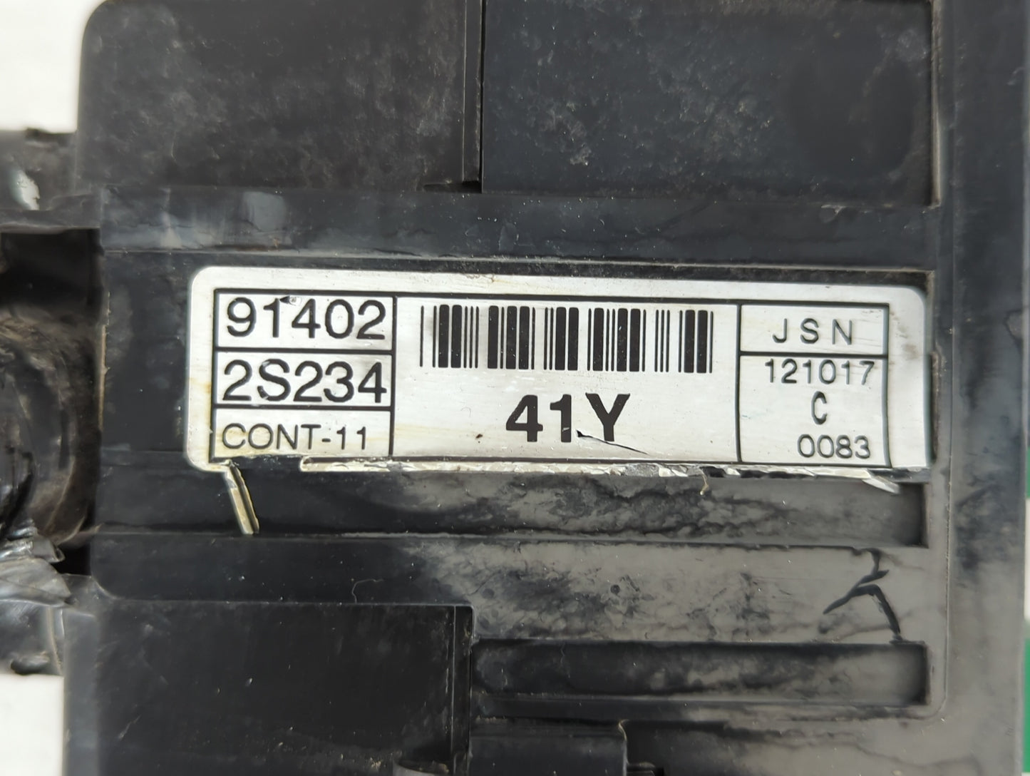 2011-2013 Hyundai Tucson Fusebox Fuse Box Panel Relay Module P/N:91402-2S234 Fits Fits 2011 2012 2013 OEM Used Auto Parts - 