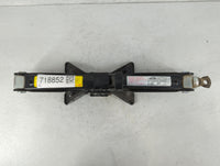 2013 Hyundai Tucson Spare Scissor Car Jack - Oemusedautoparts1.com