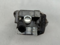 2010-2013 Hyundai Tucson Throttle Body P/N:35100-25400 Fits Fits 2006 2007 2008 2009 2010 2011 2012 2013 OEM Used Auto Parts