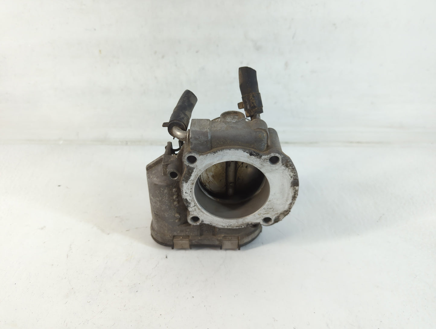 2010-2013 Hyundai Tucson Throttle Body P/N:35100 2540 Fits Fits 2006 2007 2008 2009 2010 2011 2012 2013 OEM Used Auto Parts 