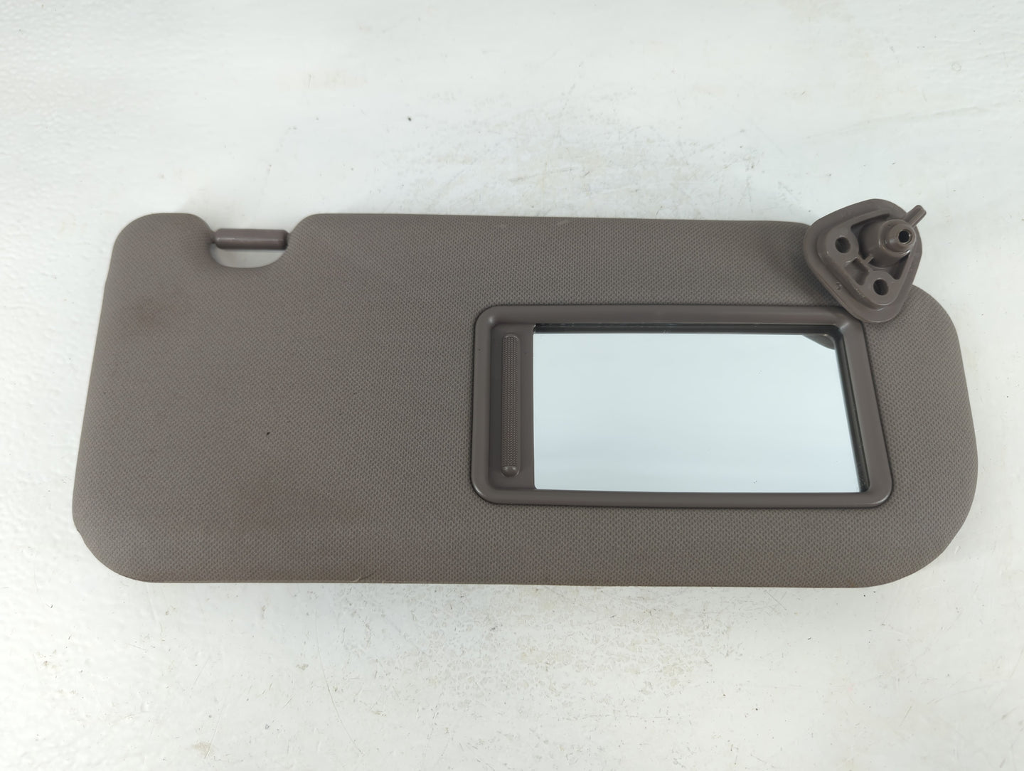 2010-2015 Hyundai Tucson Sun Visor Shade Replacement Passenger Right Mirror Fits Fits 2010 2011 2012 2013 2014 2015 OEM Used