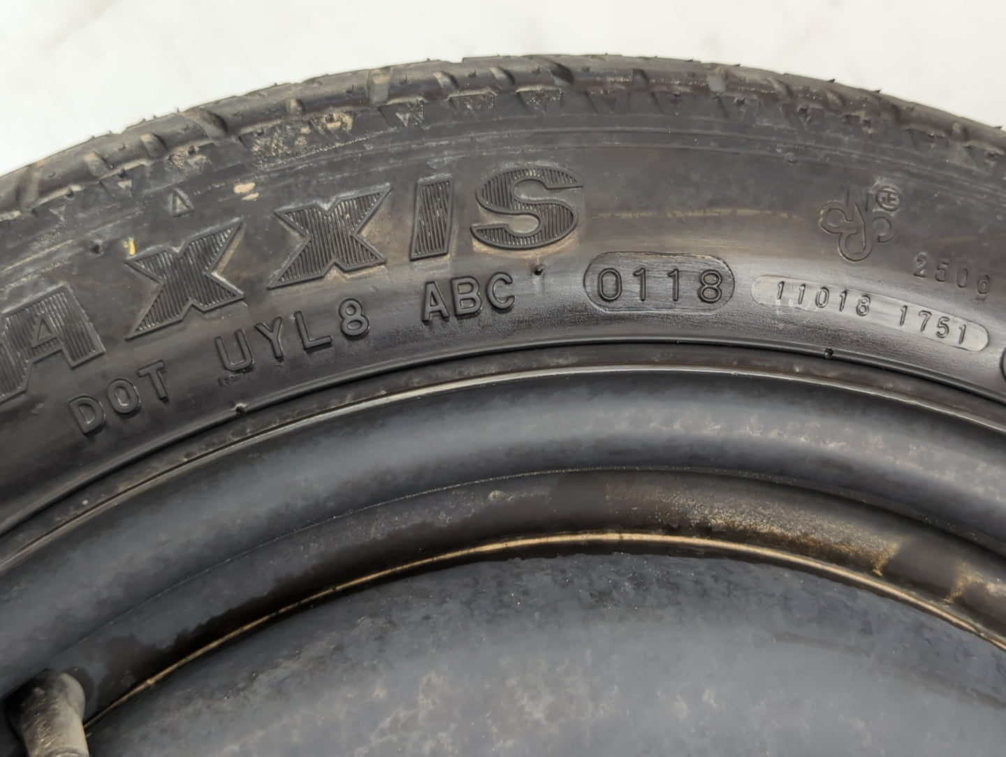 2006-2015 Hyundai Tucson Spare Donut Tire Wheel Rim Oem - Oemusedautoparts1.com