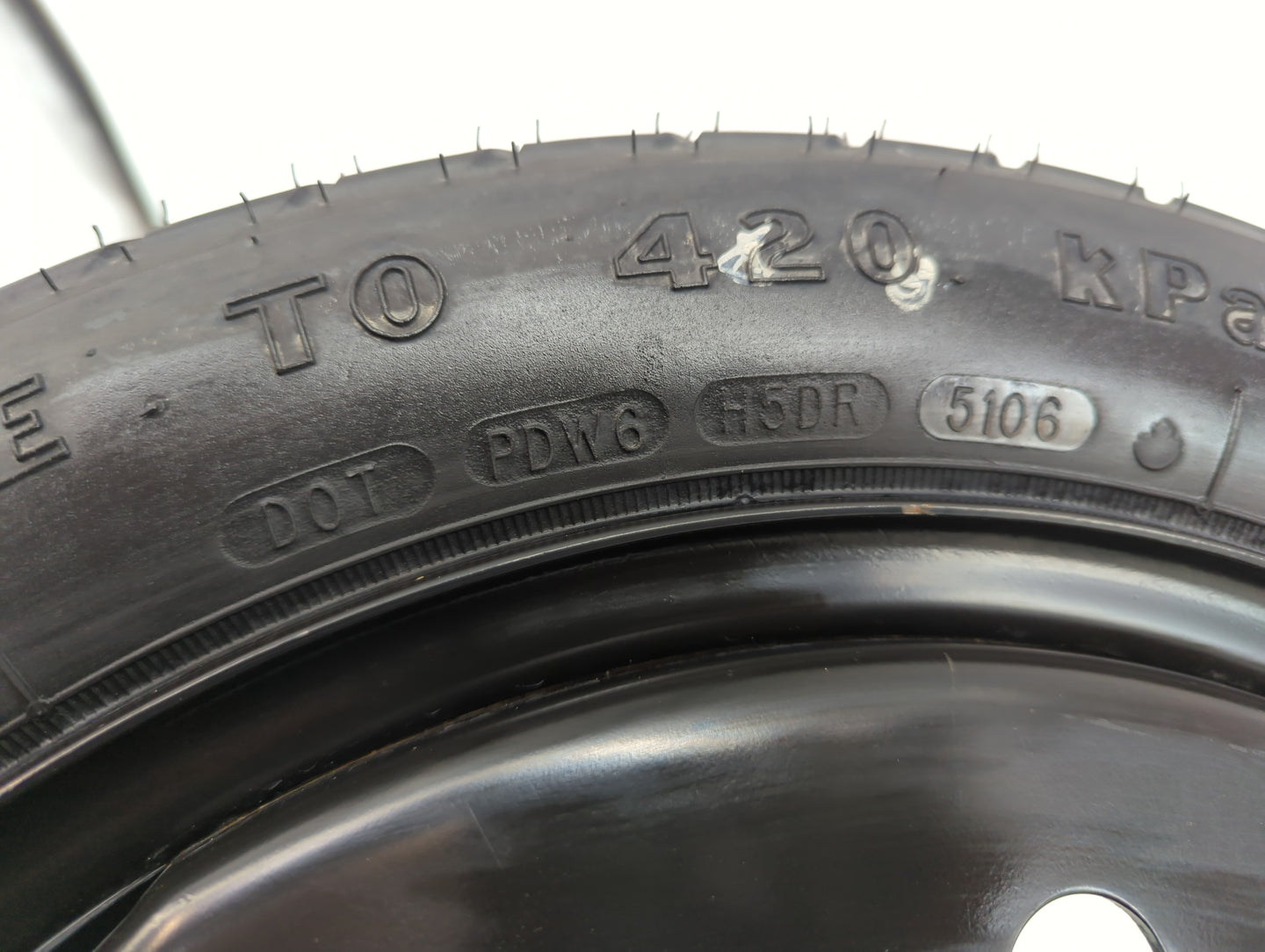 2006-2015 Hyundai Tucson Spare Donut Tire Wheel Rim Oem - Oemusedautoparts1.com