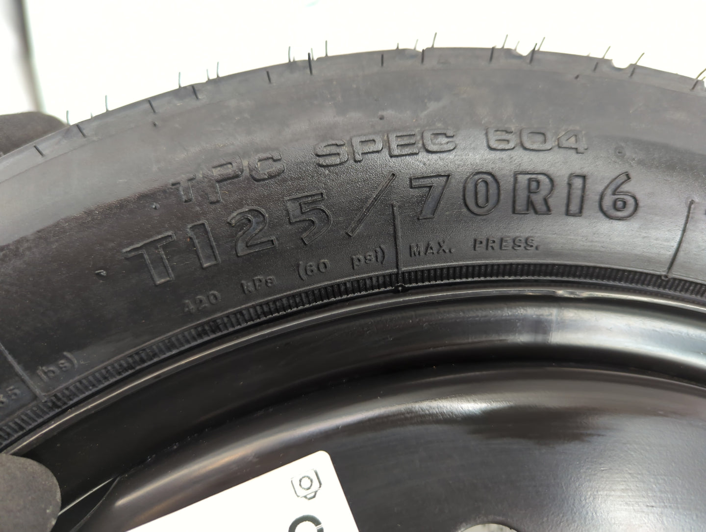 2006-2015 Hyundai Tucson Spare Donut Tire Wheel Rim Oem - Oemusedautoparts1.com