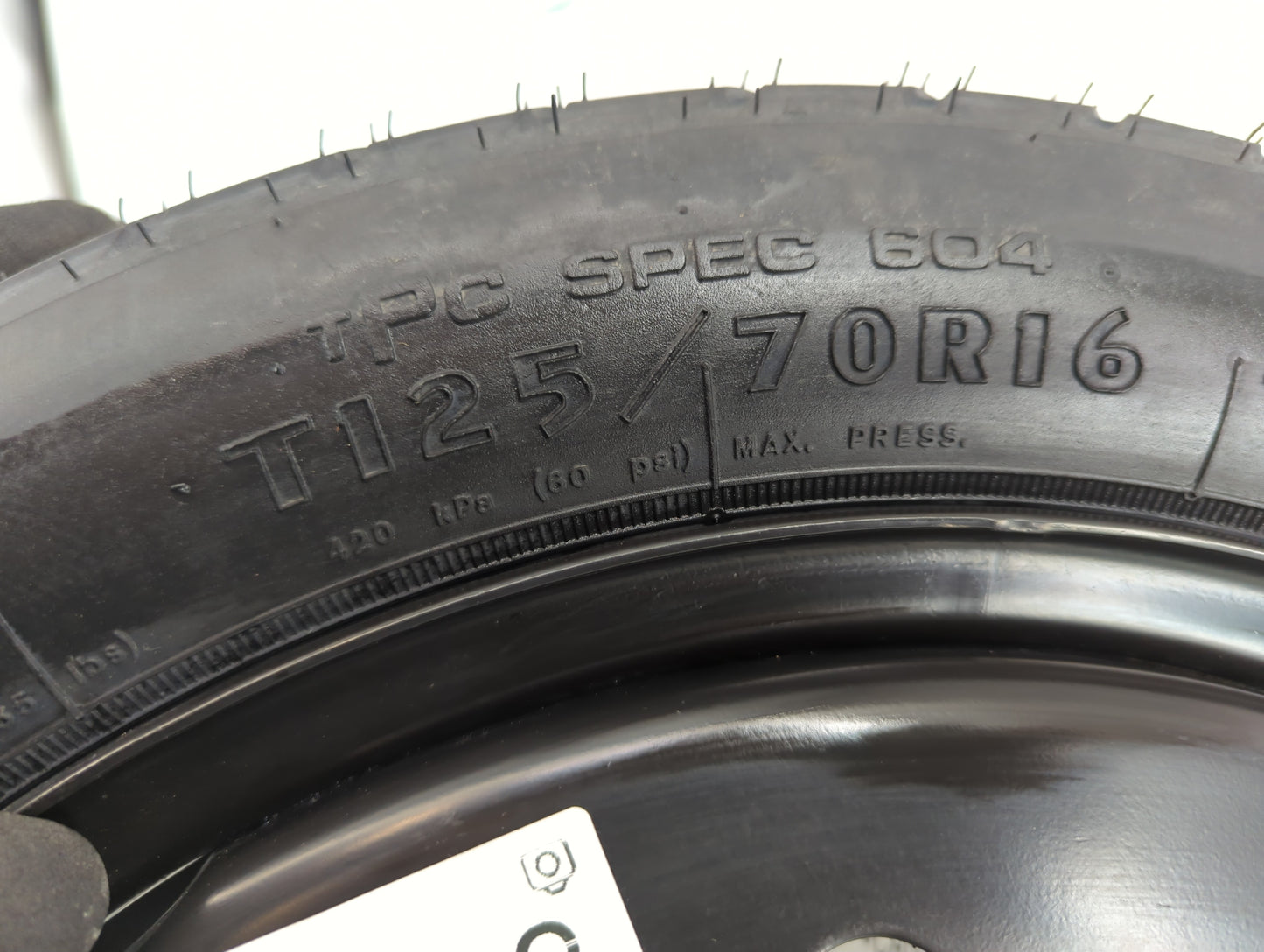 2006-2015 Hyundai Tucson Spare Donut Tire Wheel Rim Oem - Oemusedautoparts1.com