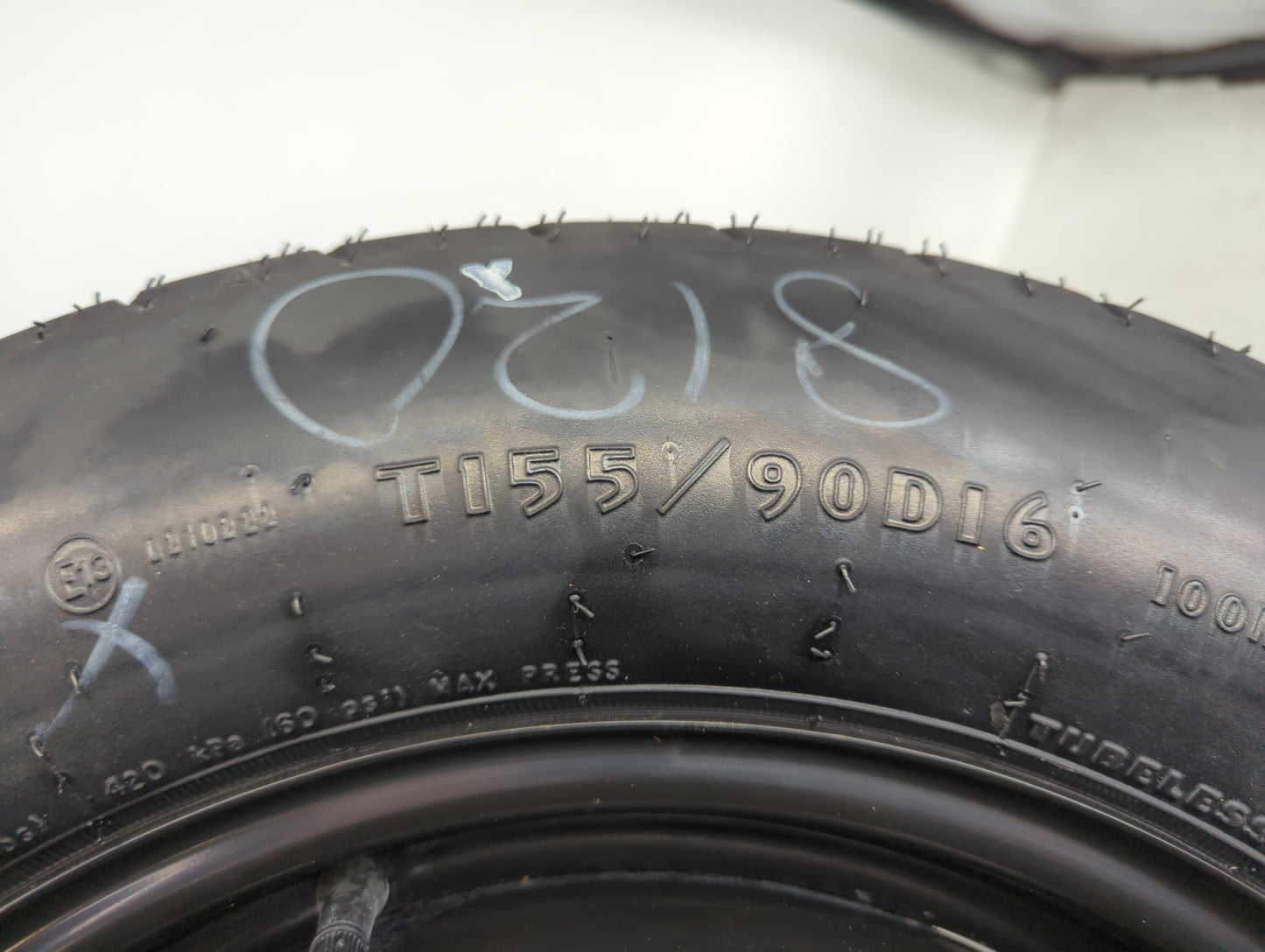 2006-2015 Hyundai Tucson Spare Donut Tire Wheel Rim Oem - Oemusedautoparts1.com