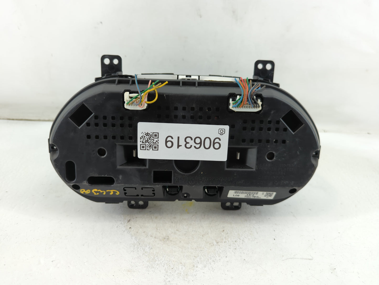 2010-2013 Hyundai Tucson Instrument Cluster Speedometer Gauges Fits Fits 2010 2011 2012 2013 OEM Used Auto Parts - Oemusedau