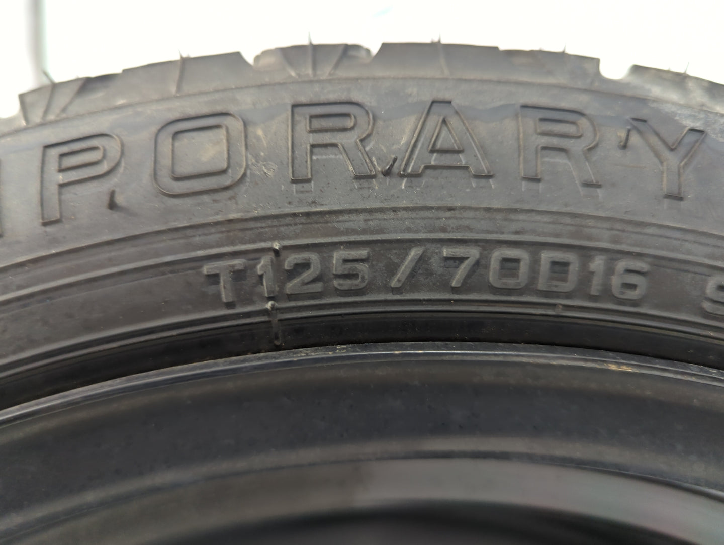 2006-2015 Hyundai Tucson Spare Donut Tire Wheel Rim Oem - Oemusedautoparts1.com