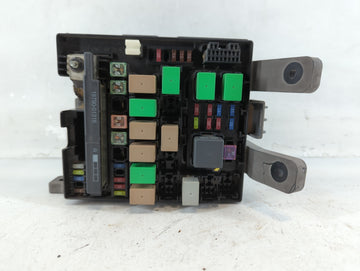 2011-2013 Hyundai Tucson Fusebox Fuse Box Panel Relay Module P/N:91941-2S022 Fits Fits 2011 2012 2013 OEM Used Auto Parts