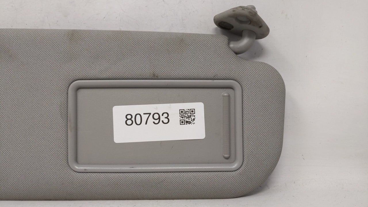 2013 Hyundai Tucson Sun Visor Shade Replacement Passenger Right Mirror Fits Fits 2010 2011 2012 2014 2015 OEM Used Auto Part