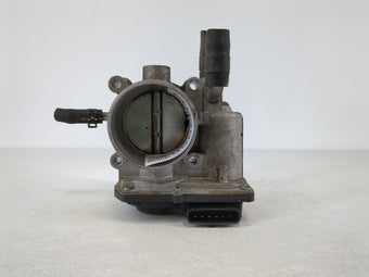 compare product 2012-2017 Hyundai Veloster Throttle Body P/N:35100-2B300 Fits Fits 2012 2013 2014 2015 2016 2017 2018 2019 OEM Used Auto Parts