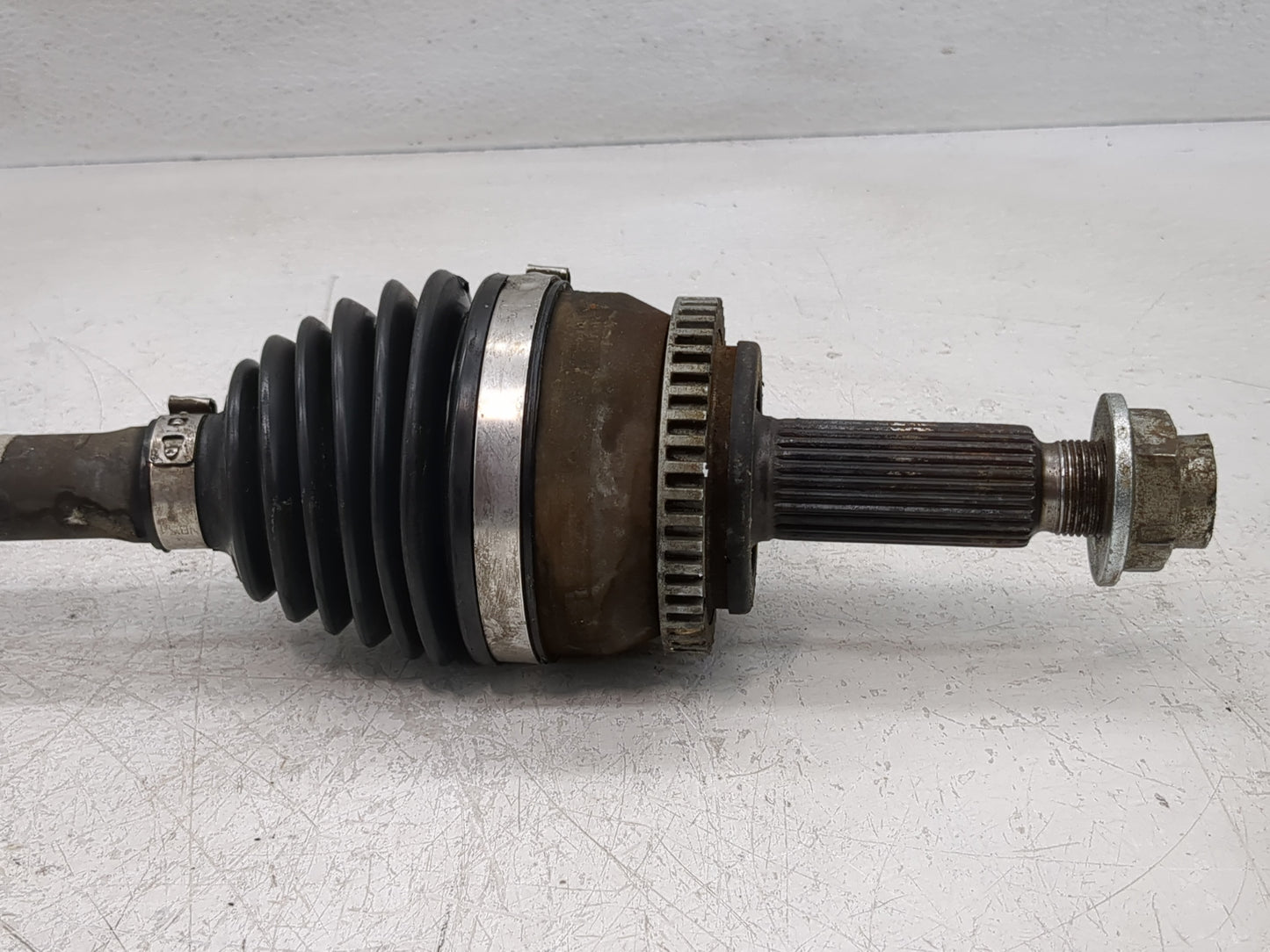 2013-2015 Hyundai Veloster Axle Shaft Front Driver Cv C/v - Oemusedautoparts1.com