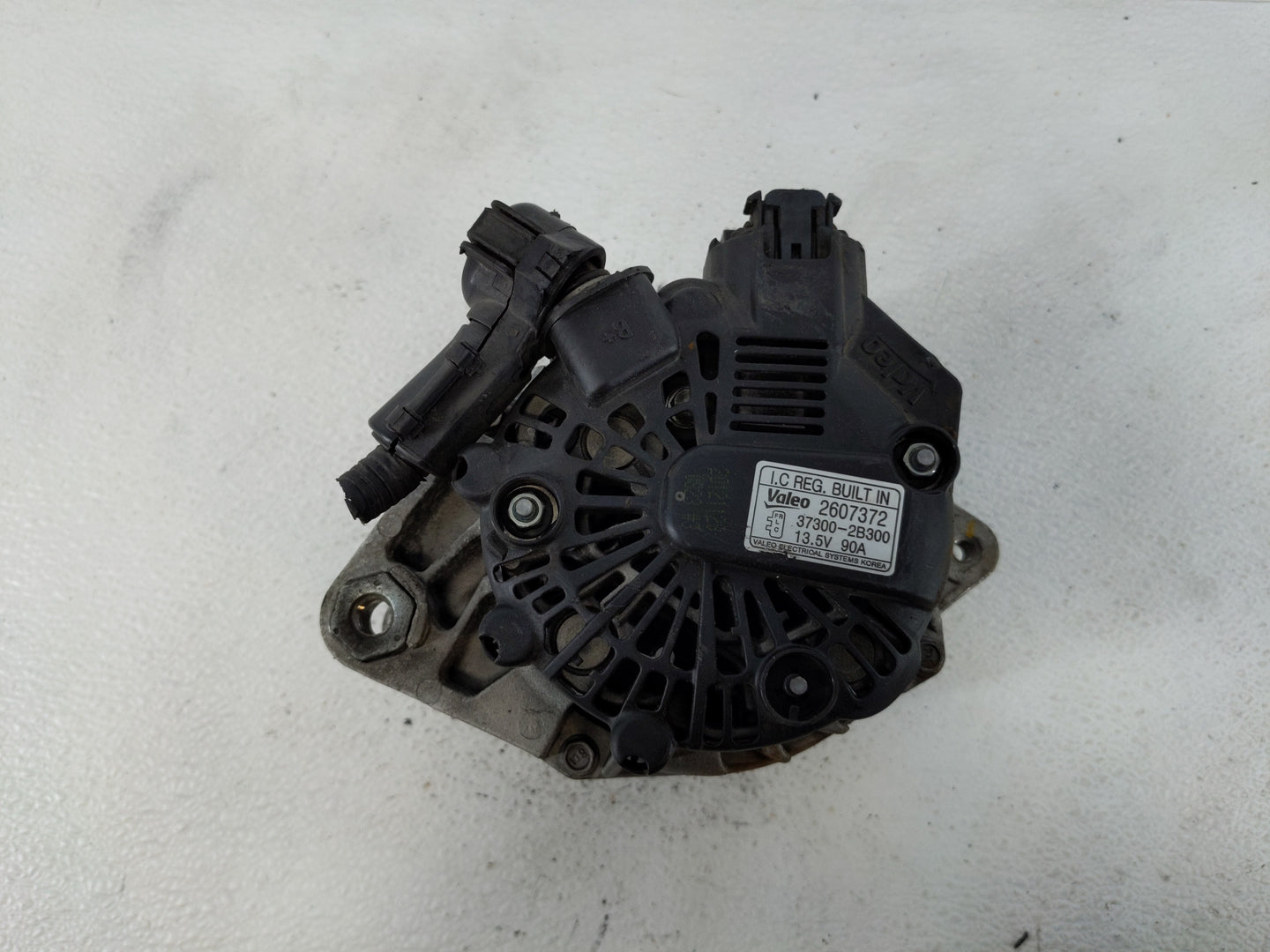 2012-2017 Hyundai Veloster Alternator Replacement Generator Charging Assembly Engine OEM P/N:37300-2B300 Fits OEM Used Auto 