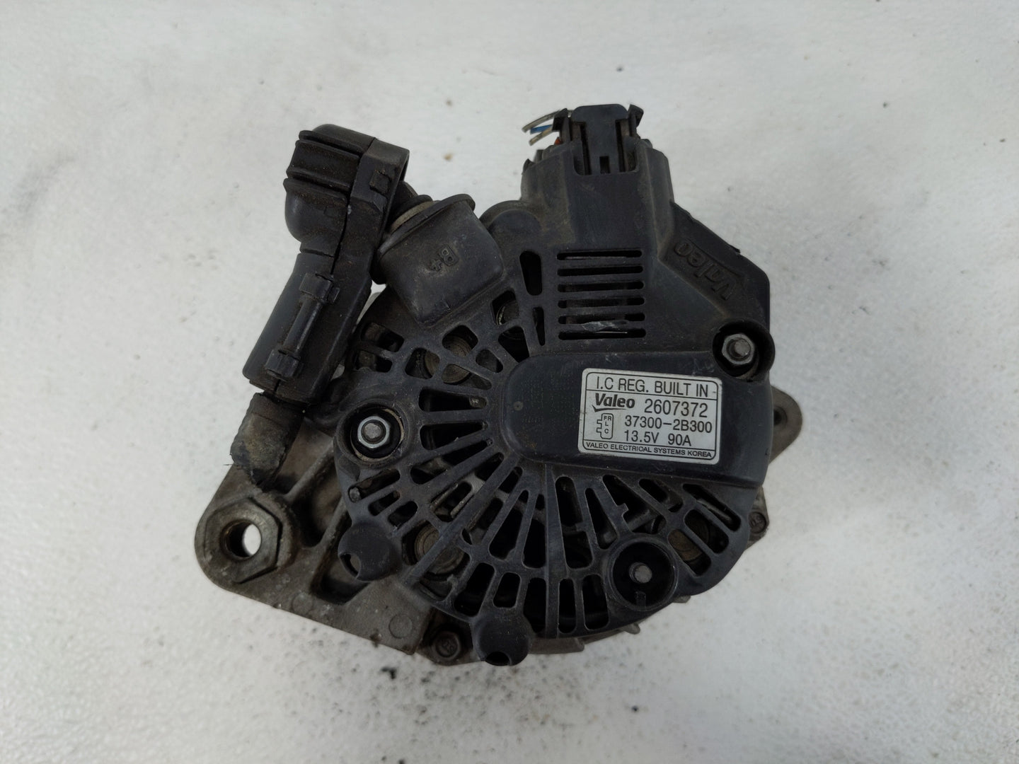 2012-2017 Hyundai Veloster Alternator Replacement Generator Charging Assembly Engine OEM P/N:37300-2B300 Fits OEM Used Auto 
